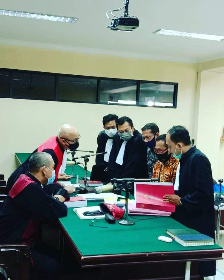 Pemeriksaan bukti dalam persidangan